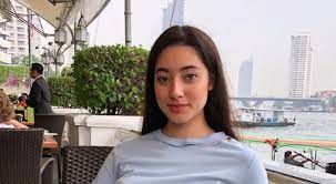 Tak takut ke tak percaya tuhan ameera khan makin galak belanja di ig. Just Be Yourself Ada Followers Pertahan Little Miss Khan Bila Dikecam Media Hiburan