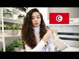 أسد شرس يأكل من يدي أخطر تجربة. Caroline Marlini Ù„Ù‡Ø¬Ø§Øª Ø§Ù„ÙˆØ·Ù† Ø§Ù„Ø¹Ø±Ø¨ÙŠ Youtube