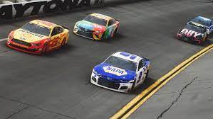 Its incorporation in the career mode is also something worth noting as it adds more experience into the game. Play Nascar Heat 5 Through The Weekend Free Play Days
