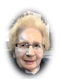 Maxine Towne Young Obituary