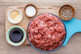 Spread ground meat evenly on a baking sheet. How To Make The Best Paleo Ground Beef Jerky High Protein Snack Feedmyfit