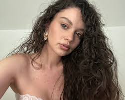 Sabrina Claudio