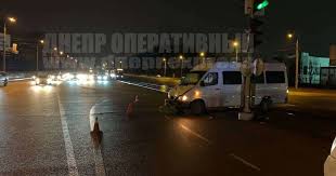 В днепре забрендировали весь общественный транспорт в одном стиле. Novosti Dnepra V Dtp S Uchastiem Marshrutki Postradali 7 Chelovek Ukraina Tch Ua