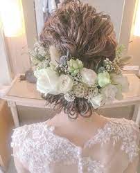 2020年最新 花嫁の髪型100選 ウェディングドレスや和装に合うヘアスタイル特集 結婚式準備はウェディングニュース ウェディング ヘアスタイル 花 ウェディング ヘアスタイル ウェディング
