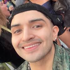 Buying Discounted Gift Cards for Restaurants using Gameflip App