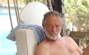 Budelli, oasi dalla natura selvaggia, è di proprietà privata da prima dell'istituzione del parco nazionale, cui è stata assegnata definitivamente nel maggio 2016, dopo il fallito tentativo di acquisto di un magnate neozelandese. Mauro Morandis Geschichte Endet Auf Cnn Und Wurde Von Der Insel Budelli Vertrieben L Unione Sarda It