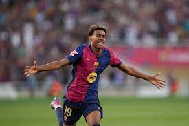 Lamine Yamal: la joya del Barça que divide su futuro entre el balón y el  espectáculo – Sport Judge