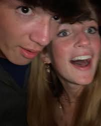 Kira (@kiramoe35) • Instagram photos and videos