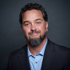 We have a couple workiversaries to celebrate! Congratulations to Dan Heckel,  one of our Preconstruction Managers, and Sam Cohen, a Project Engineer in  Arizona for hitting their first anniversary with Alcorn. Both