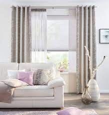 Muster gardinen wohnzimmer involviere einige bilder, die sich darauf beziehen einander. Kleiner Ratgeber Fur Schone Gardinen Ideen Inspiration Trebes Raumausstattung Und Inneneinrichtung Gardinen Wohnzimmer Vorhange Wohnzimmer Vorhange