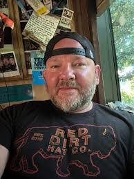 Scott Darst's Instagram, Twitter & Facebook