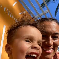 Ebony Britton (@ebbie212) • Instagram photos and videos