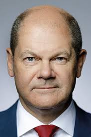 Olaf scholz plant, der bundeswehr massiv gelder zu streichen, ein affront für die verteidigungsministerin. Olaf Scholz Movies Age Biography