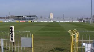 The sports stadium in częstochowa's raków district was built in 1955 and, as was customary in those days, opened on july 22, on the communist liberation day. Gra O Stadion Obiekt Dla Rks Rakow Czestochowa Potrzebny Od Zaraz