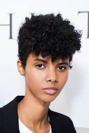 Well, we're here to break you out of your styling rut with these easy natural hairstyles! 21 Gorgeous Runway Inspired Natural Hairstyles Thefashionspot