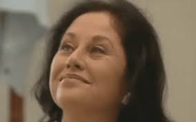 Algunas telenovelas se de televisa se han versionado hasta el cansancio que terminan en una simple historia muy lejos de la original o de la primera versión por más que las modernicen. Angelica Aragon Y La Vez Que Revelo Que Fue Victima De Acoso En El Pasado