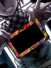 In danganronpa, kokichi is shown to die extremely quickly, the progression of the poison through his body left him immobilized by the time that the crime scene was set up around the hydraulic press. Ouma Kokichi Danganronpa V3 Creepy Anime Games Danganronpa V3 Kokichi Oma 768x1024 Wallpaper Teahub Io