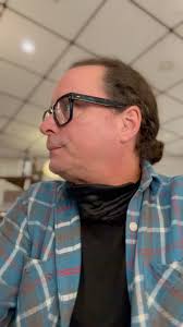 Made it to Copenhagen, 2 hours to Amsterdam. No sleep for one of us. Kinda  grumpy, I’ll be better soon! Veronica is fixing her hair.., #copenhagen  #amsterdam #travel #deluxetravelmachine