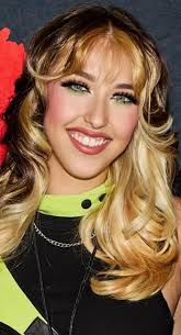 Let's welcome our new members: Melissa Amy Tailor, Seller Agus