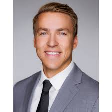 No harm in looking a little GQ in your profile photo Featured headshot  clients: Andrew Dahlberg, Marketer John Dudek, Settlement Consultant David  Mathias, Lifetime Advisors Yihnew Eshetu, AI Engineer Jason Arseneault,  Actor