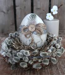 Weitere ideen zu ostern, osterdeko, osterideen. Osterdeko Ein Kranz Aus Weidenkatzchen Mit Grossem Betonei Easter Decorations Easter Wreaths Easter Crafts