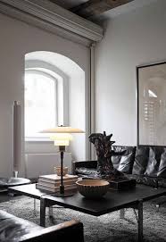 Få de seneste nyheder og bedste historier. Home Tour A Copenhagen House Brimming With Vintage Danish Design These Four Walls