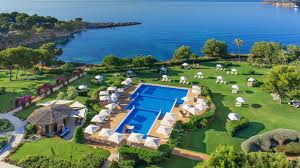 ما نظام الحكم في إسبانيا. The St Regis Mardavall Mallorca Resort