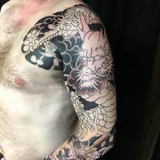 Mom's tattoos is fully licensed by the texas dept. Triple Crown Tattoo Parlour 50 Photos 66 Reviews Tattoo 1157 Chicon St East Austin Austin Tx Phone Number Yelp