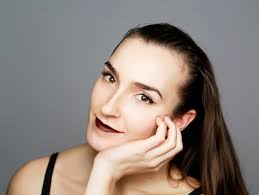 🩰ADULT BALLET CLASSES 🩰 We are starting back today. Don't forget to  secure your place ! Monday 7pm ALL LEVELS Caterham Community Centre Being  with lovely, friendly souls and learning from ex