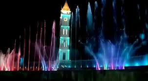 Dirancang langsung oleh putra daerah yazid rajo mangkuto sutan gigi ameh. Wisata Jam Gadang Terbaru Segala Rumah