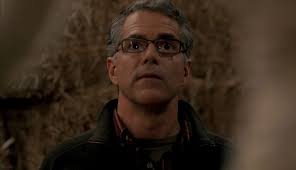 While watching The Hudsucker Proxy, I spotted this Seinfeld one-scener.  Actually I recognized him first by his voice. “Looked a lot like you,  professor; could've been your mother.”