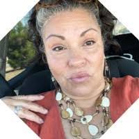 Lisa Casillas's Instagram, Twitter & Facebook