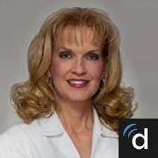 Ana Nogal's Instagram, Twitter & Facebook