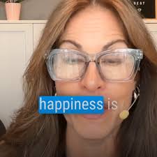 Do you “over-work” like I did? , ., Or maybe you’re feeling like life’s all  about quick wins and fleeting joy? 🏃‍♀️ , ., Let’s get into real, lasting  happiness in this week’s podcast! 🎙️ We’re ...