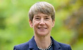 Karen Scullion's Instagram, Twitter & Facebook