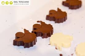 Se dovete temperare del cioccolato al latte, ricordatevi di farlo scaldare sino a 48° e poi rifondetelo sino a 29°. Come Temperare Il Cioccolato In Poche Semplici Mosse Il Blog Dal Toscano