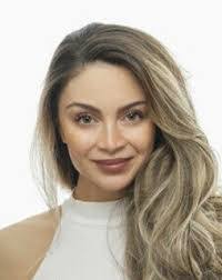 Sandra Moore's Instagram, Twitter & Facebook