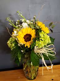 Local same day & express flower delivery service in tucson arizona | nationwide same day delivery anywhere in the usa. Sunflower Glory In Tucson Az Flower Shop On 4th Avenue