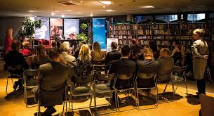 Bücher, spielwaren, buchladen, bestseller, ebooks, thalia buchhandlung, cafe, getränkehandel, buchhandlung dresden, thalia dresden, büro greife nach den sternen! Top Lounge Royal Im Haus Des Buches By Thalia Top Magazin Dresden