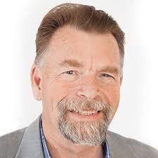 Steve Schultze's Instagram, Twitter & Facebook