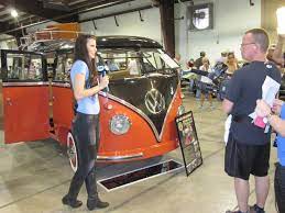 April Rose Does Her Thing For Fox Sports Fox Sports Barrett Jackson Car Auctions