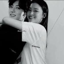 We all remember bts's highlight reel from 2017 right? Bts X Itzy Ryujin X Jungkook Ryukook Btsitzy Bangtzy Pengeditan Foto Fotografi Selebritas