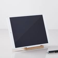 Yamazaki Plywood Tablet Stands In 2020 Tablet Stand Cook Book Stand Home Office Accessories