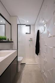 Banheiro Preto E Branco Estilo Industrial Moderno Com Revestimento 3d E Movel Planejado Preto Banheiros Modernos Banheiro Preto E Branco Banheiro Preto