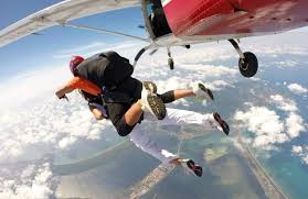 How much does tandem skydiving cost? Everything You Need To Know About Tandem Skydiving