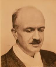 Hervé du Couëdic de Kerérant: genealogia da Gonzague du COUEDIC de KERERANT  (maxlii)