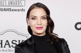 The Mortuary Collection (2019)