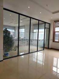 Whether you have a traditional home or a modern house, patterns and engravings on a wooden partition would any day look good for your living and dining spaces. China Factory Aluminium Glass Office Hall And Dining Room Wall Partition Living Room Aluminum Glass Wall Partition Design China Glass Wall Partition Aluminum Glass Wall Partition