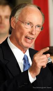 Alabama's newly elected officials can raise money after taking office