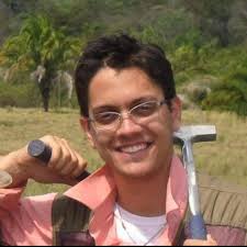 Hoje é dia do geólogo, profissão do meu primeiro filho Francisco Abel.  Quando ele se inscreveu no vestibular da UFMT na faculdade de geologia, eu  nem sabia do que se tratava os